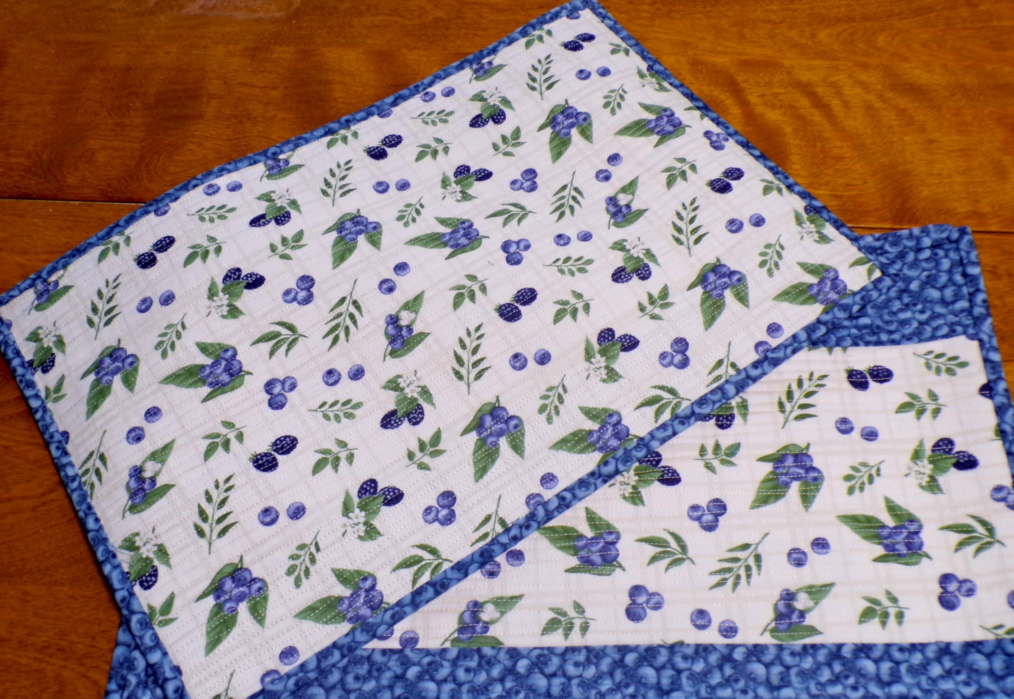 Blueberry Patch Quilted Placemat Set of 6