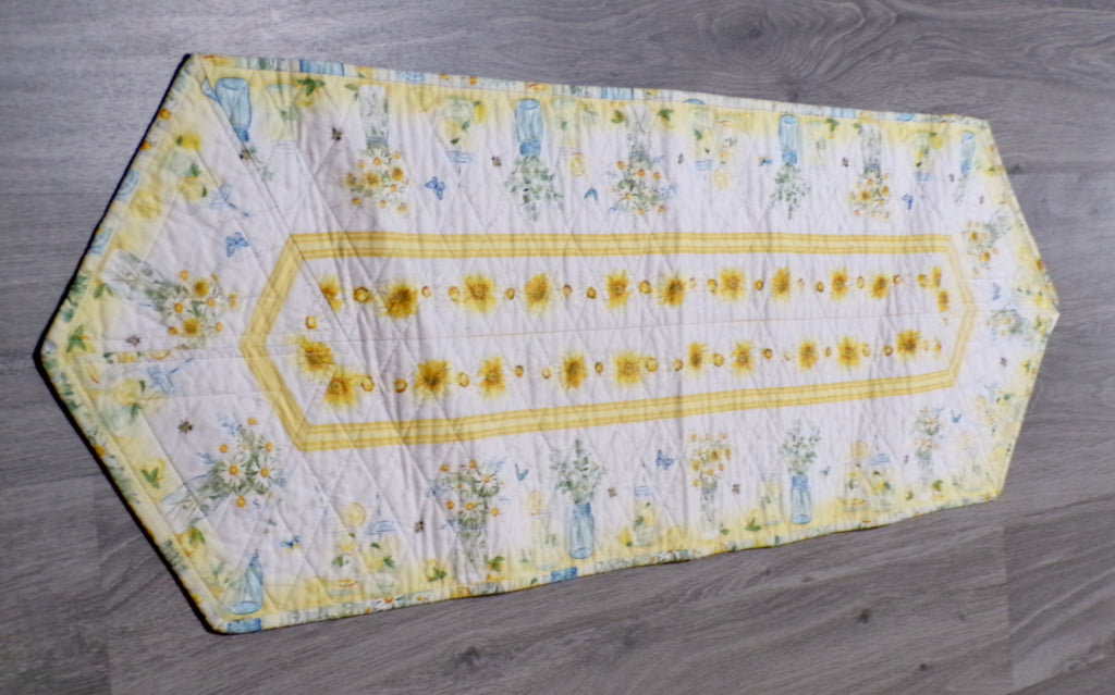 Mason Jar Bouquet Quilted Table Runner