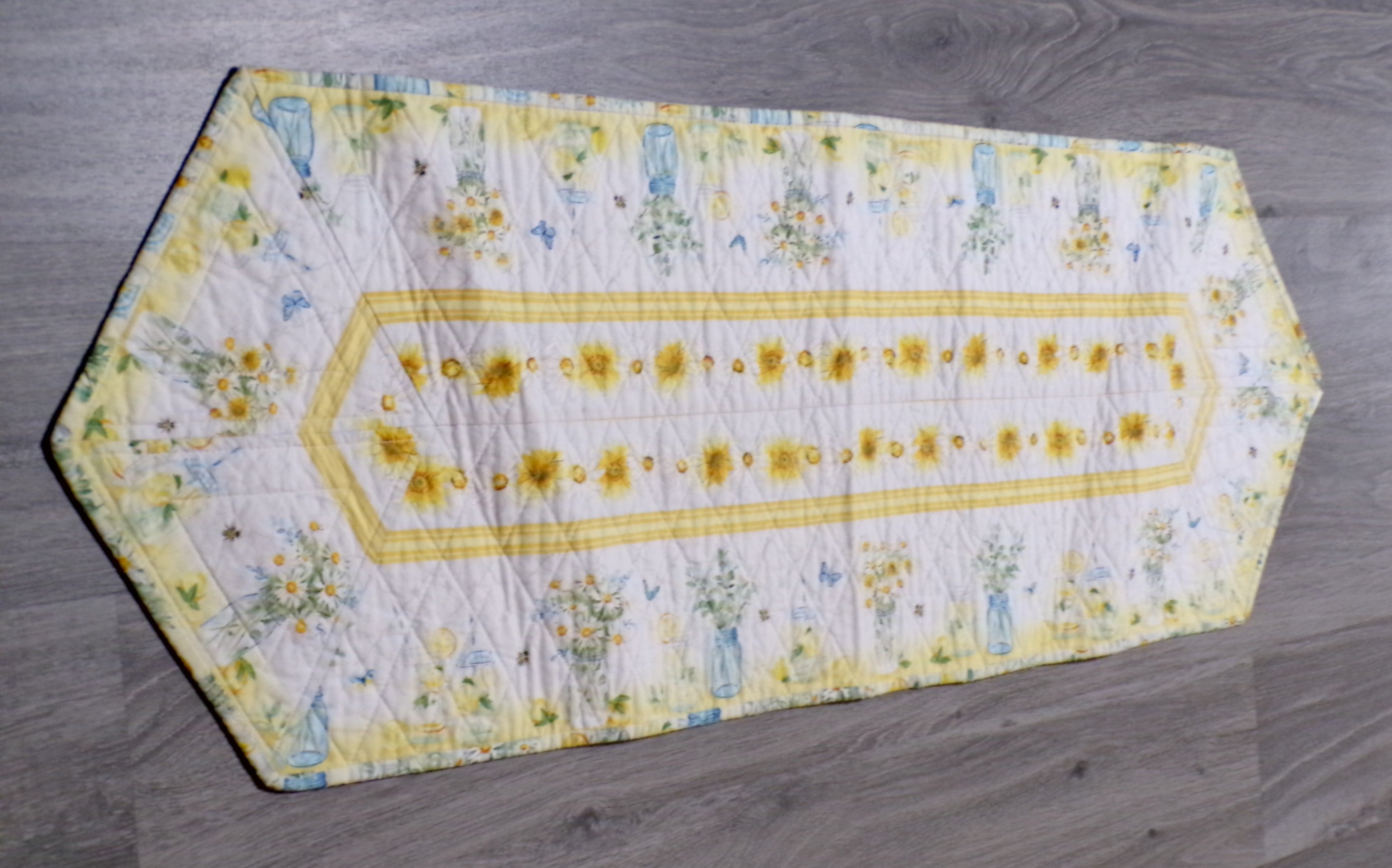 Mason Jar Bouquet Quilted Table Runner